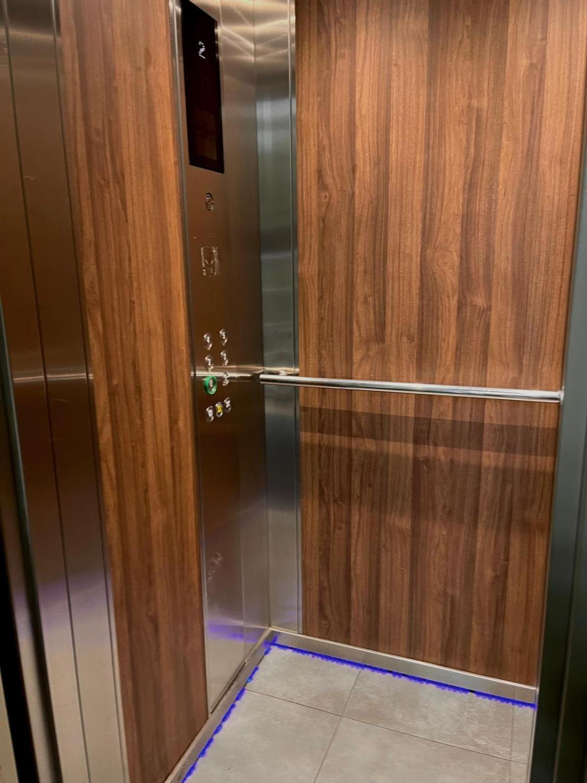 Petit 1 Bed Room Condo Warszawa Center المظهر الخارجي الصورة